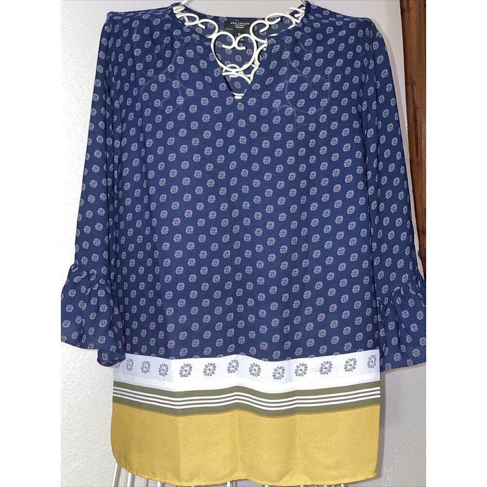 Ann Taylor Ladies Top Size SP Multicolor Print